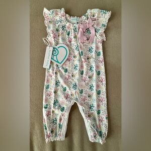 Sweet Baby Ruffled Bird Print Footie